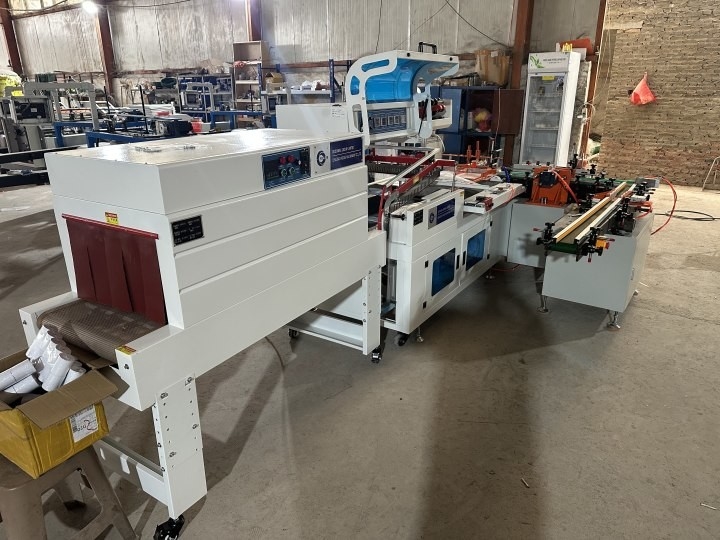 Fully Automatic Heat Shrink Packaging Machine for 30-90mm Thermal Paper Rolls