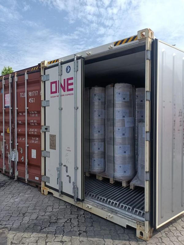 High-Quality Thermal Jumbo Roll with Competitive Price of thermal paper/jumbo paper roll